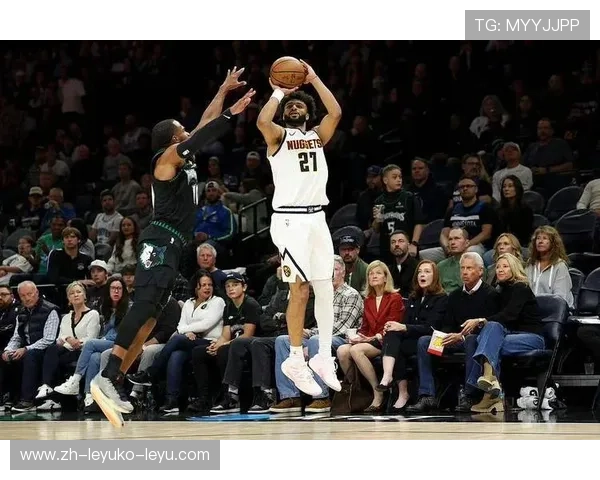 NBA今日比赛结果更新:最新战况与球员表现分析 NBA今日比赛结果更新:最新战况与球员表现分析