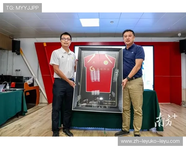 足球赛事中的合作伙伴与赞助商发展